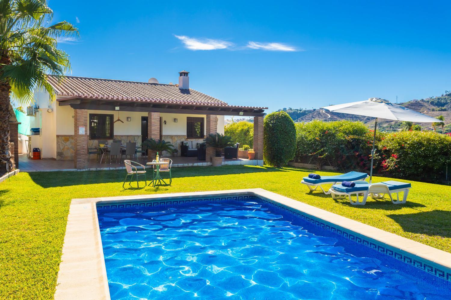 Villa Loli Imaroga One Nerja Exteriér fotografie
